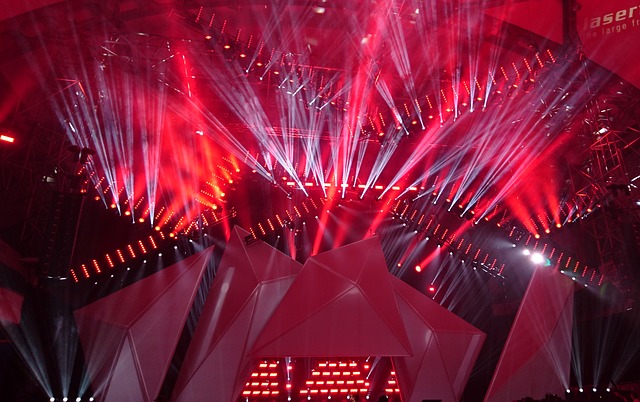 lightshow-1573327_640.jpg